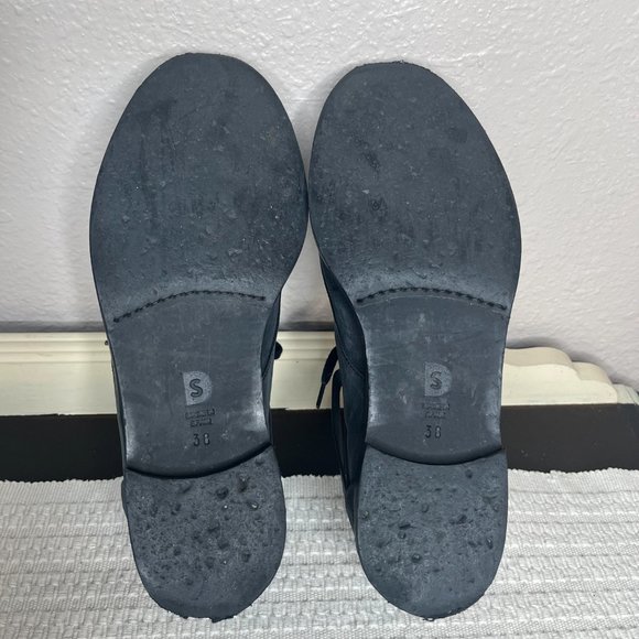 Deux Souliers Blucher Strap in Matte Black : Ped Shoes  Deux Souliers Womens Matte Black Blucher Strap Lace Up Oxford Shoe Size 38